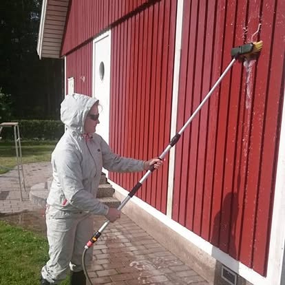 Fasadtvätt innan målning